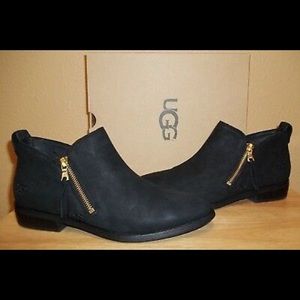 UGG W Glee in Black Leather size 7.8